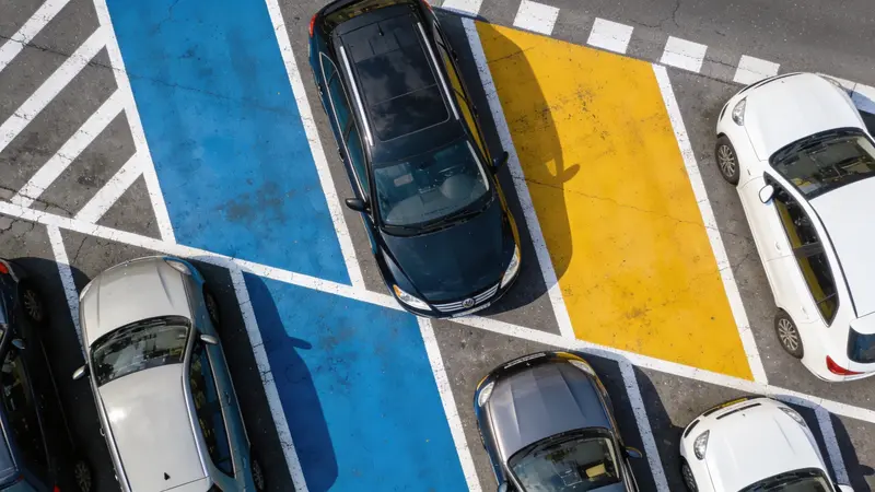 Doprava – parkovanie v Bratislave: kompletný prehľad zón a cien